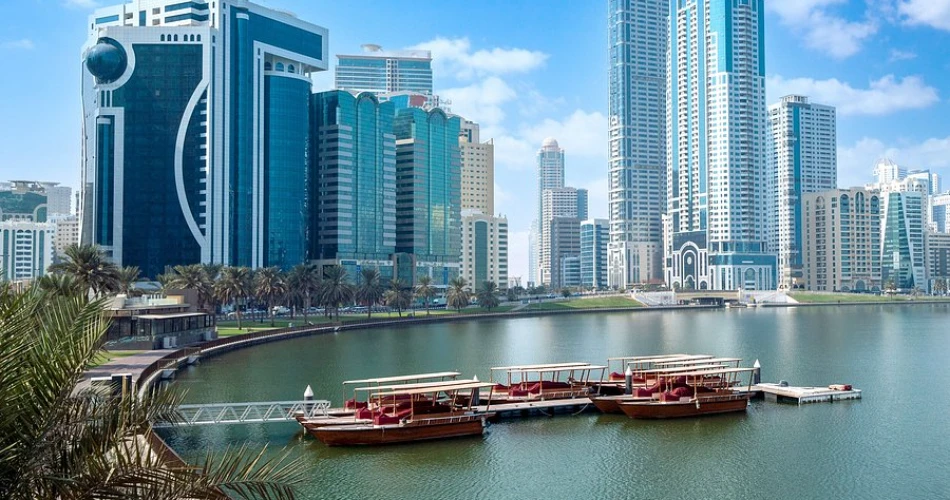 Al Maha Regency Hotel Suites Sharjah – Comfort and Convenience in the Heart of the City